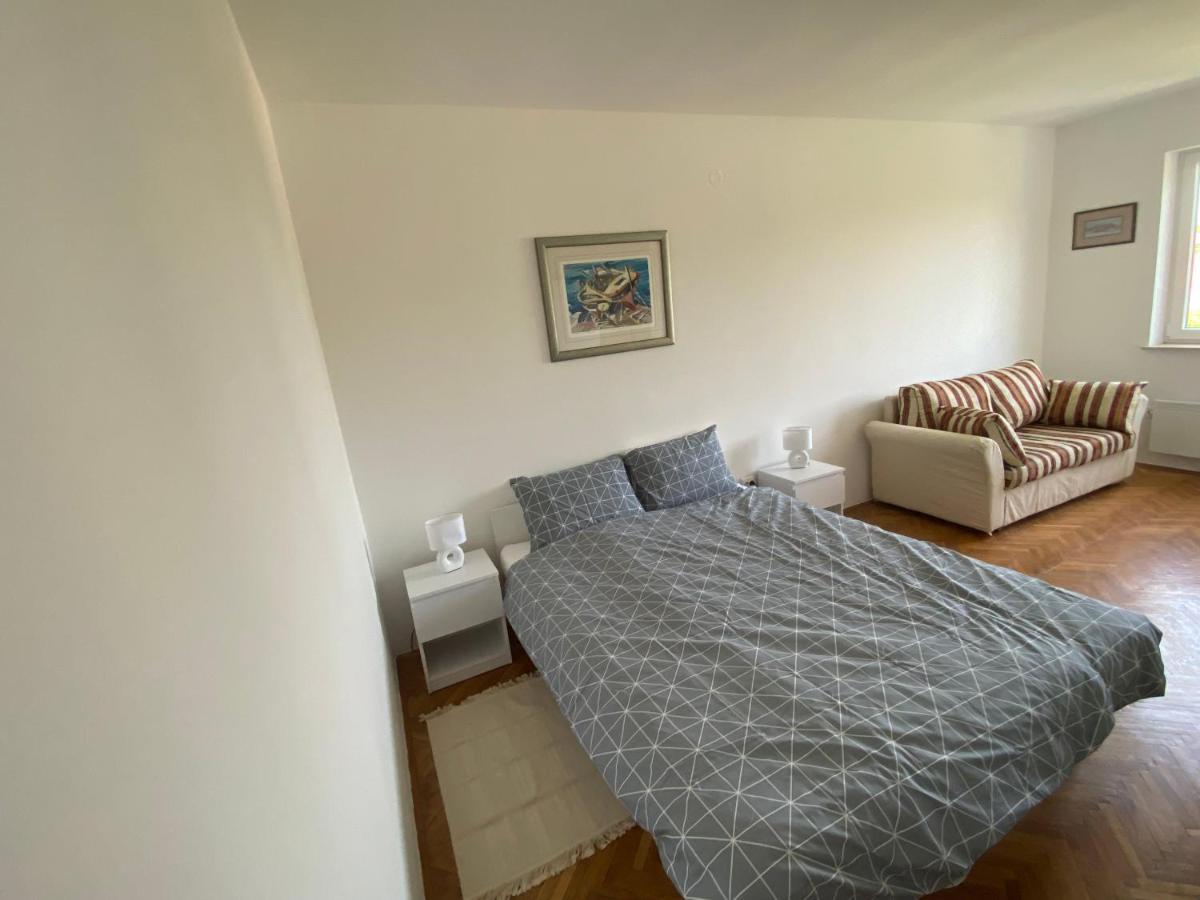 Ferienwohnung Maris Premantura Exterior foto