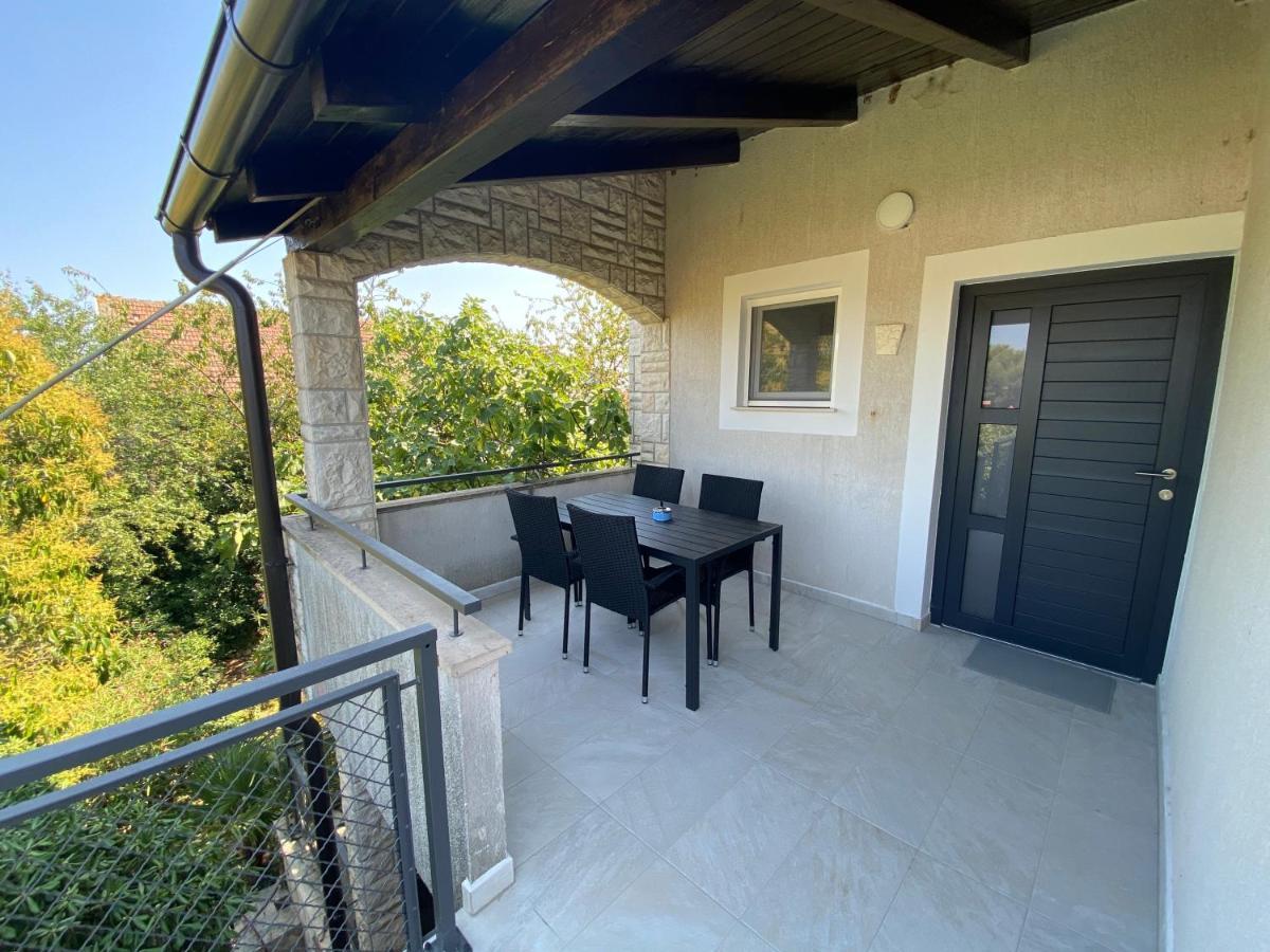 Ferienwohnung Maris Premantura Exterior foto