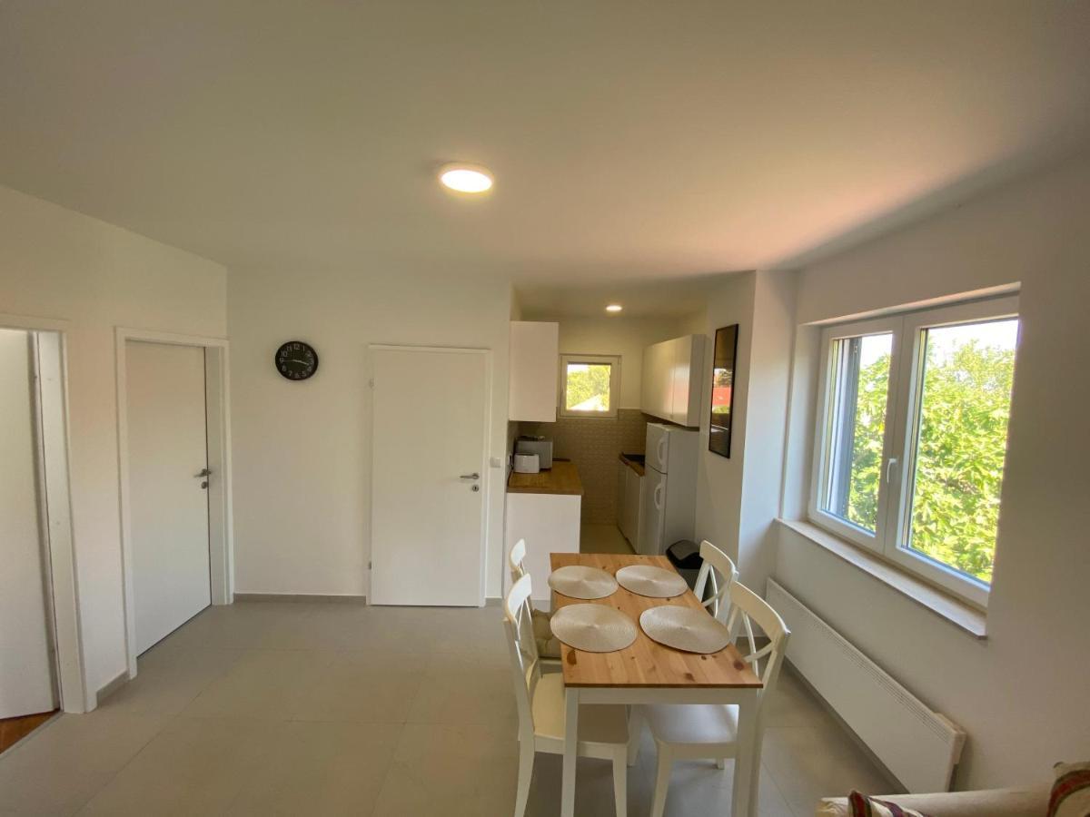 Ferienwohnung Maris Premantura Exterior foto